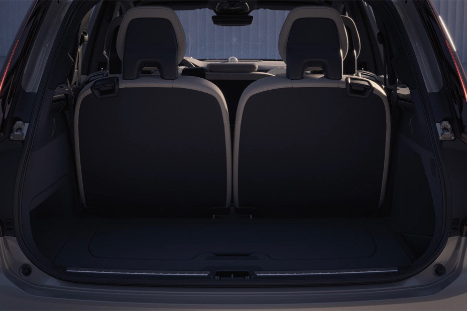 Storage Closer View of Volvo XC90 Storage Closer View of Volvo XC90