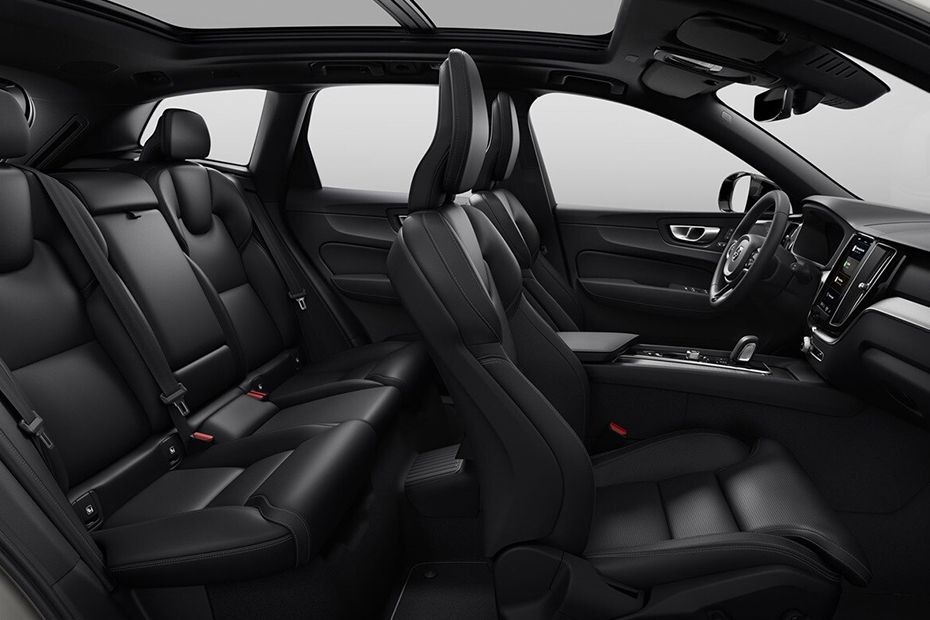 فولفو إكس سي 60 ريتشارج Front And Rear Seats Together فولفو إكس سي 60 ريتشارج Front And Rear Seats Together