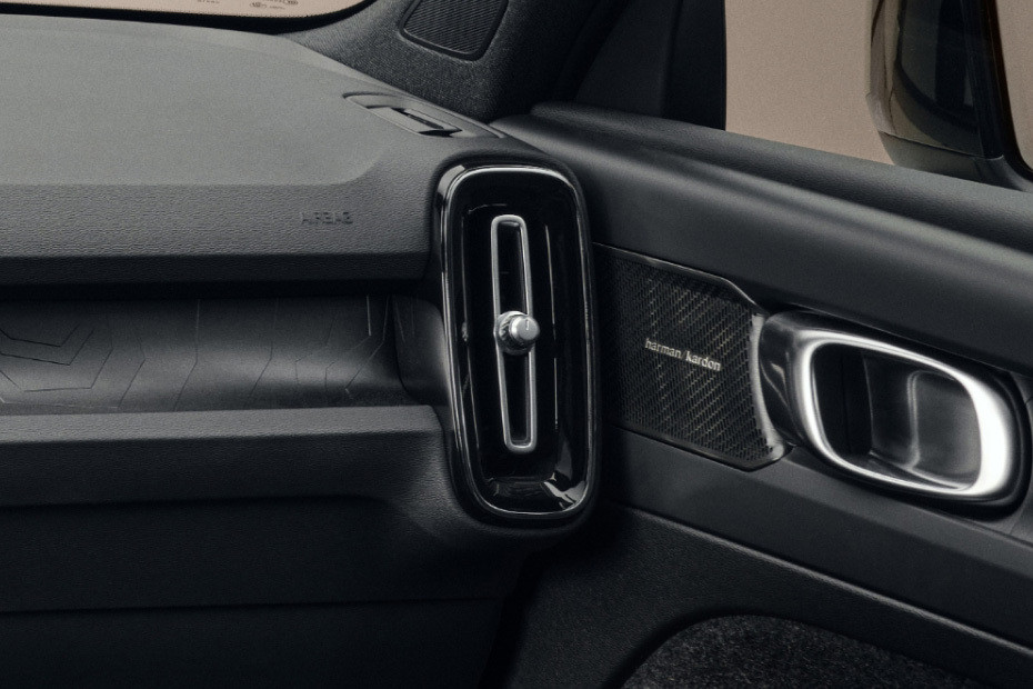إي إكس 40 Front Side Ac Vents إي إكس 40 Front Side Ac Vents