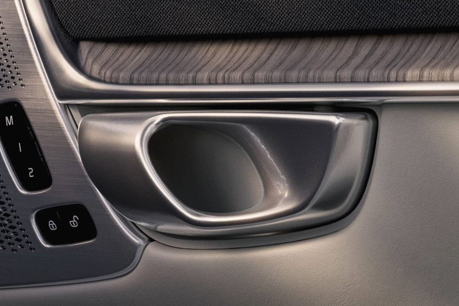 door handle interior of Volvo S90 door handle interior of Volvo S90