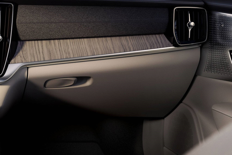 Volvo S90 Glove Box Volvo S90 Glove Box