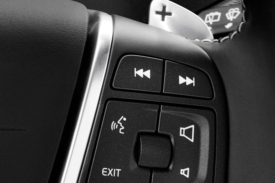 Volvo V40 Multi Function Steering Volvo V40 Multi Function Steering