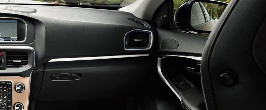 V40 Cross Country Front Side Ac Vents
