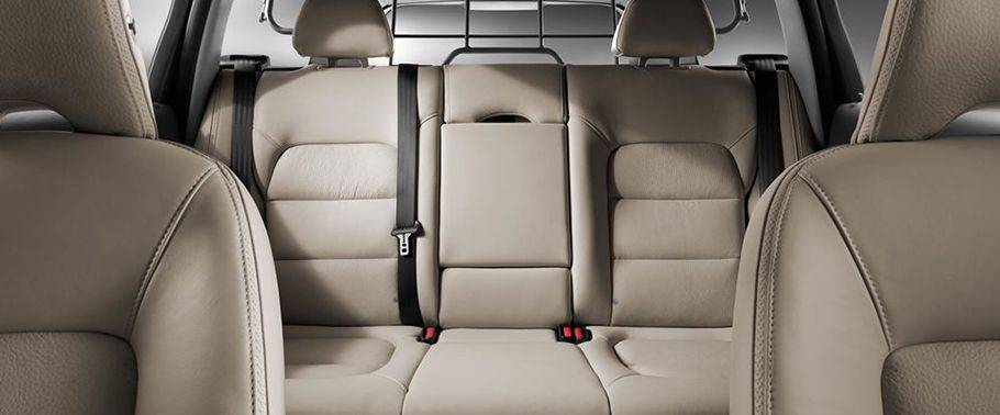Volvo XC70 (2022-2023) Rear Seats Volvo XC70 (2022-2023) Rear Seats