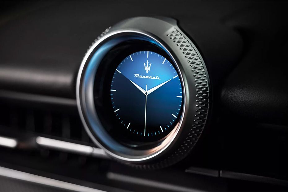 clock in مازيراتي جريكالي clock in مازيراتي جريكالي