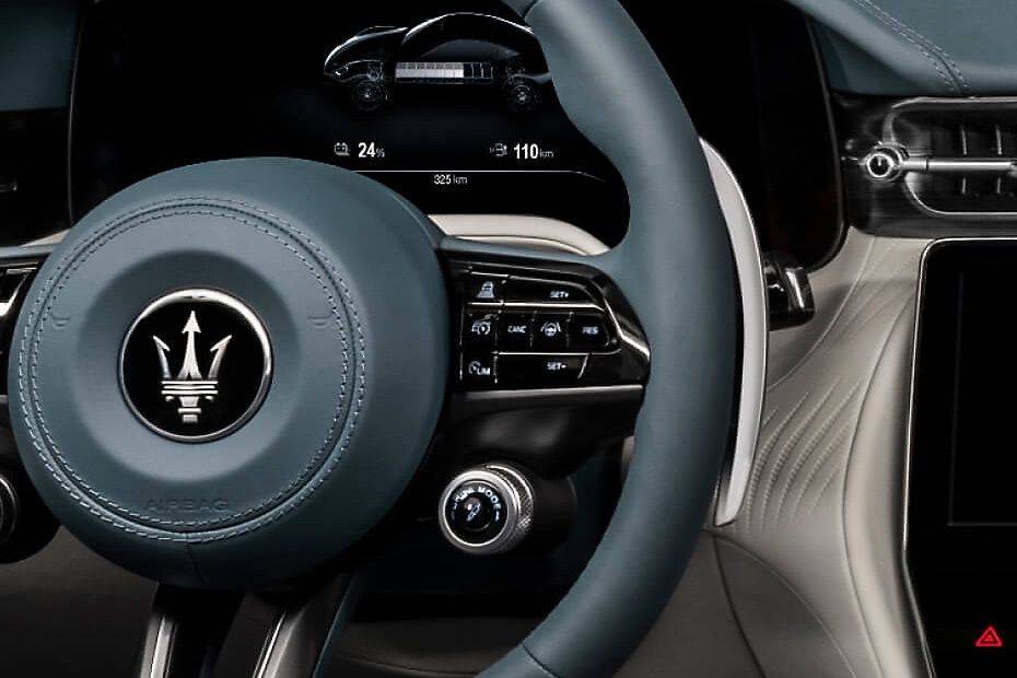 Maserati GranTurismo Multi Function Steering Maserati GranTurismo Multi Function Steering