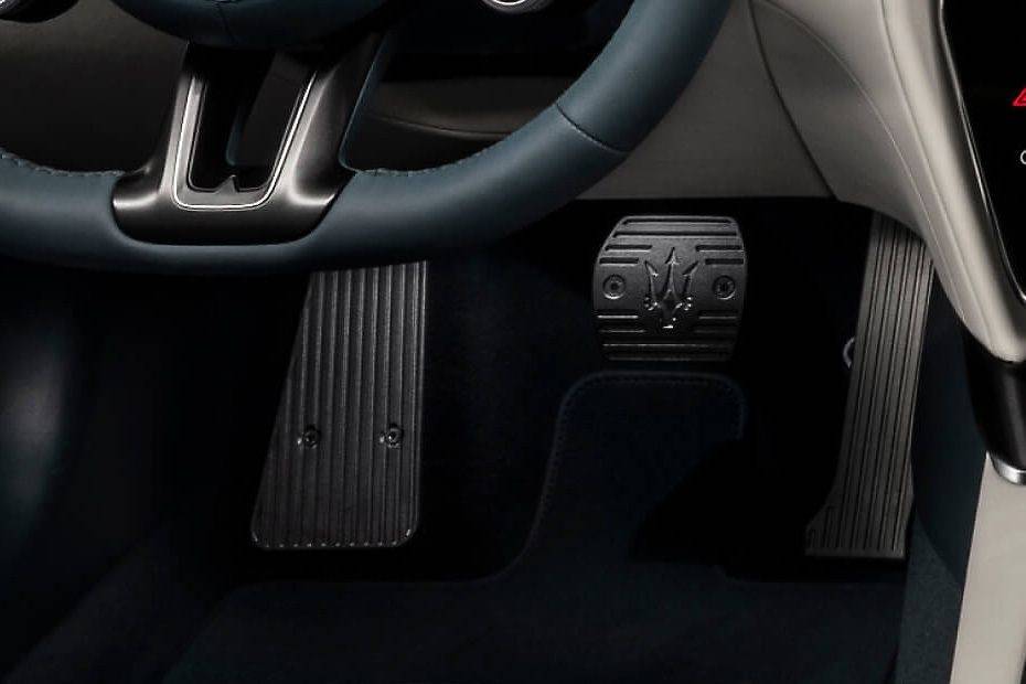 GranTurismo Richbrook Competition Foot Pedal Set GranTurismo Richbrook Competition Foot Pedal Set