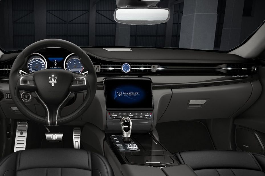 Dashboard View of Quattroporte Dashboard View of Quattroporte