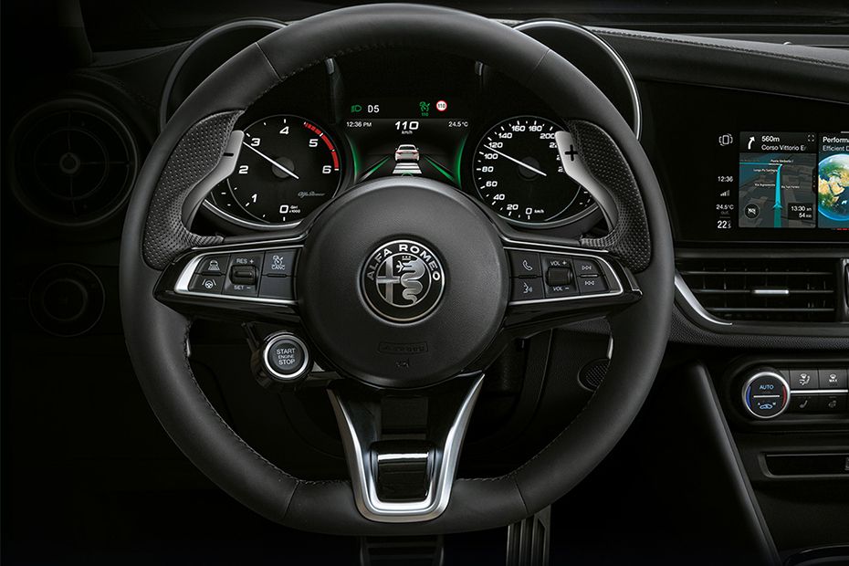 ألفا روميو جوليا Steering Wheel ألفا روميو جوليا Steering Wheel