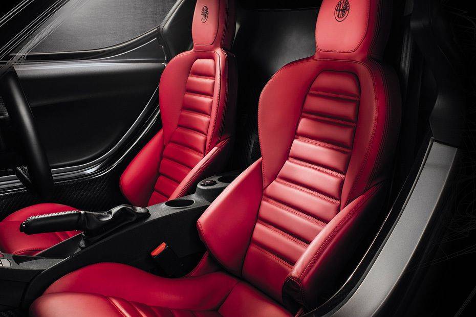 4C Front Seats 4C Front Seats