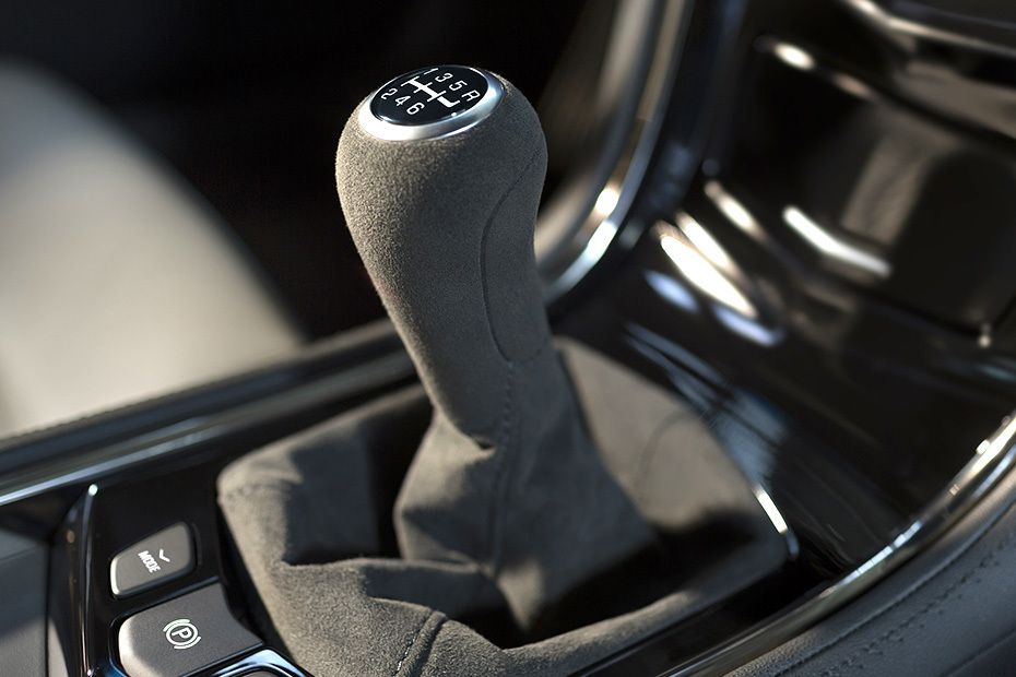 Cadillac ATS-V Gear Shifter Cadillac ATS-V Gear Shifter