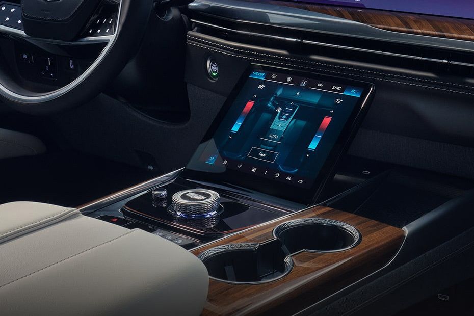 Front AC Controls of Cadillac Escalade 2025 Front AC Controls of Cadillac Escalade 2025