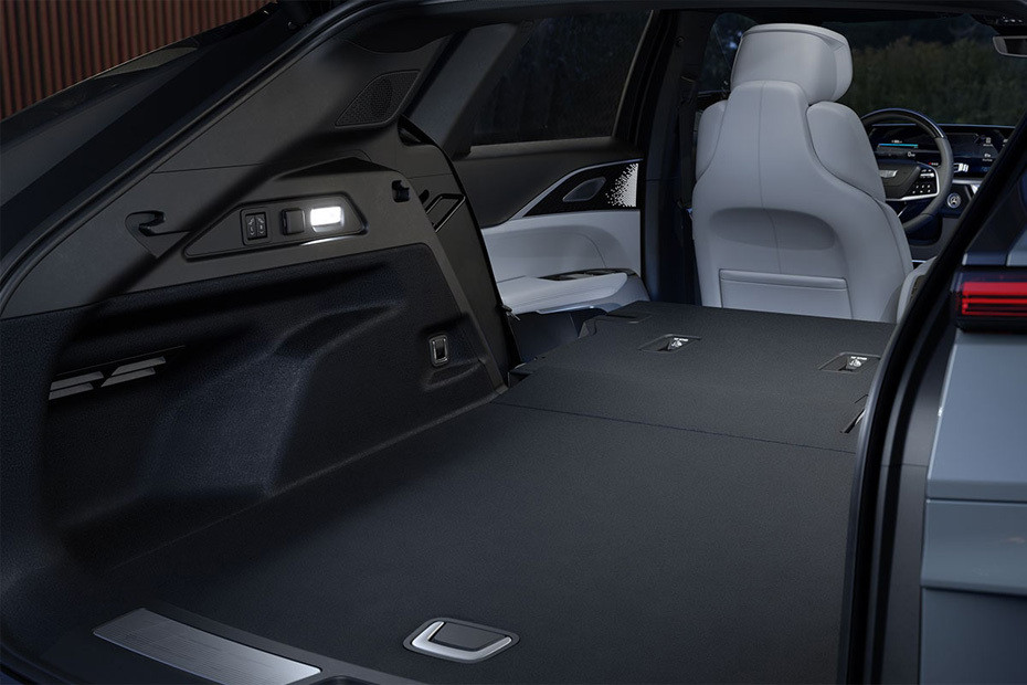 Folding Seats of Cadillac LYRIQ Folding Seats of Cadillac LYRIQ