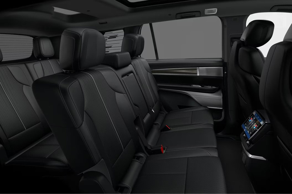 Cadillac Vistiq Rear Seats Cadillac Vistiq Rear Seats