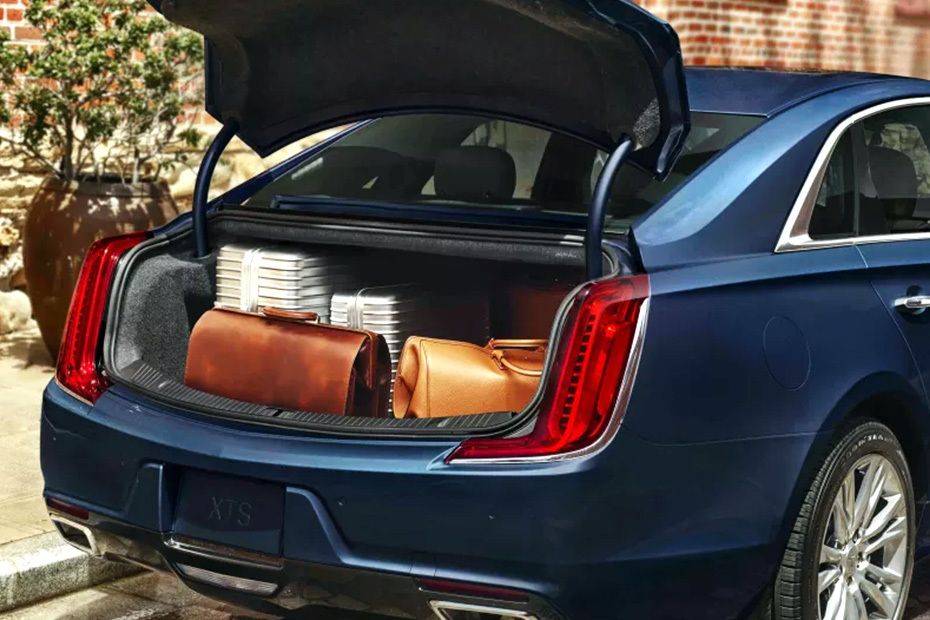 Storage Closer View of Cadillac XTS Storage Closer View of Cadillac XTS