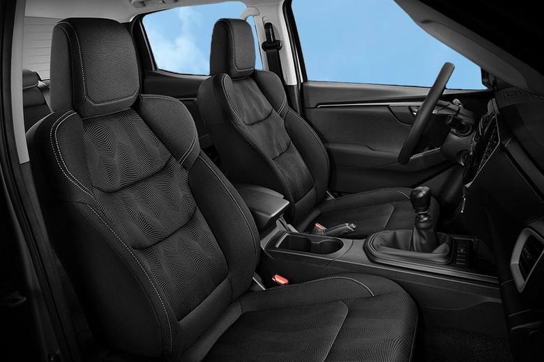 D-Max Front Seats