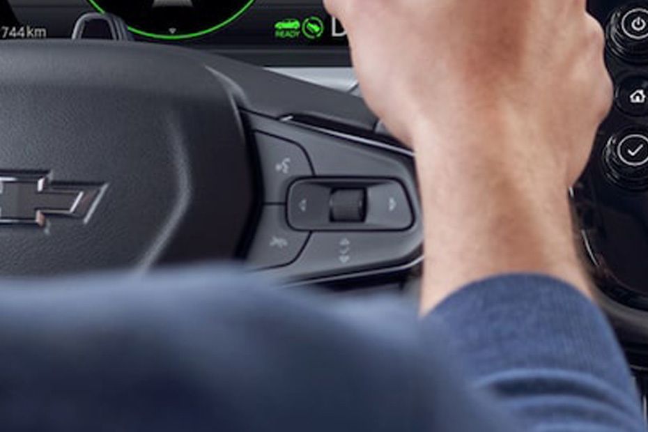 Power Accessories Outlet View of Chevrolet Bolt EV