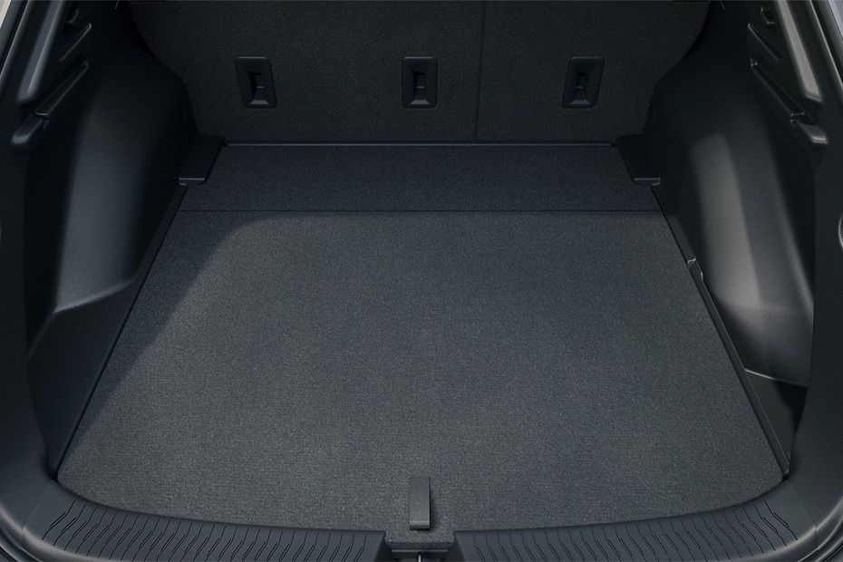 Folding Seats of شفروليه إيكوينوكس إي في Folding Seats of شفروليه إيكوينوكس إي في