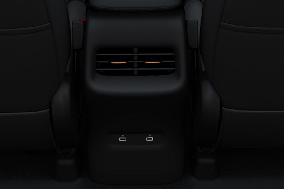 كابتيفا بي إتش إي في Rear AC Controls