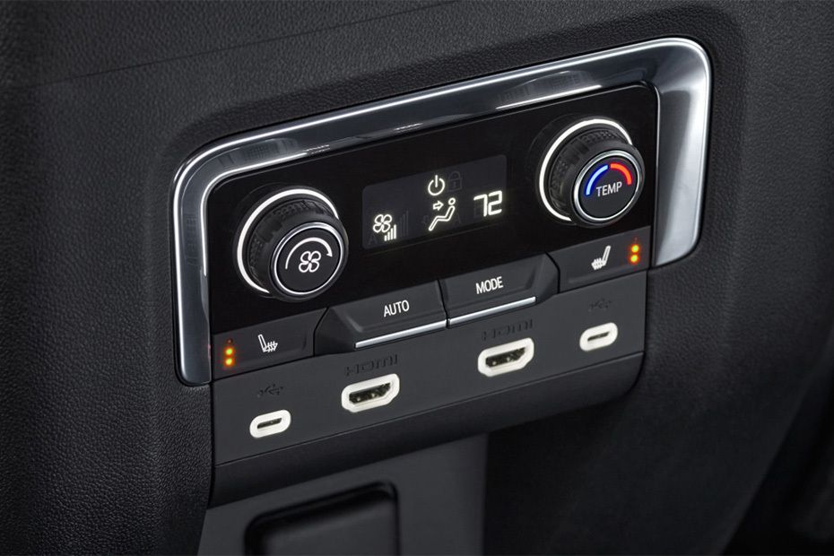 Front AC Controls of Chevrolet Tahoe (2022-2024) Front AC Controls of Chevrolet Tahoe (2022-2024)