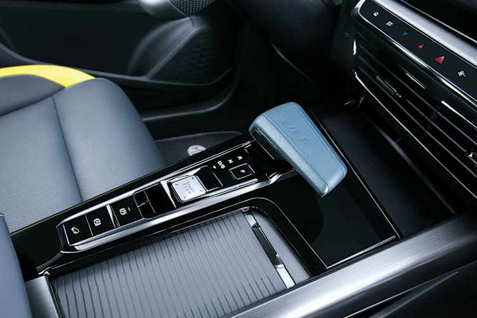 MG One Gear Shifter MG One Gear Shifter