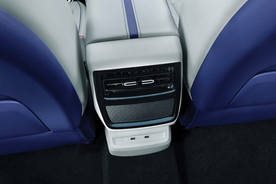 Whale Rear AC Controls Whale Rear AC Controls