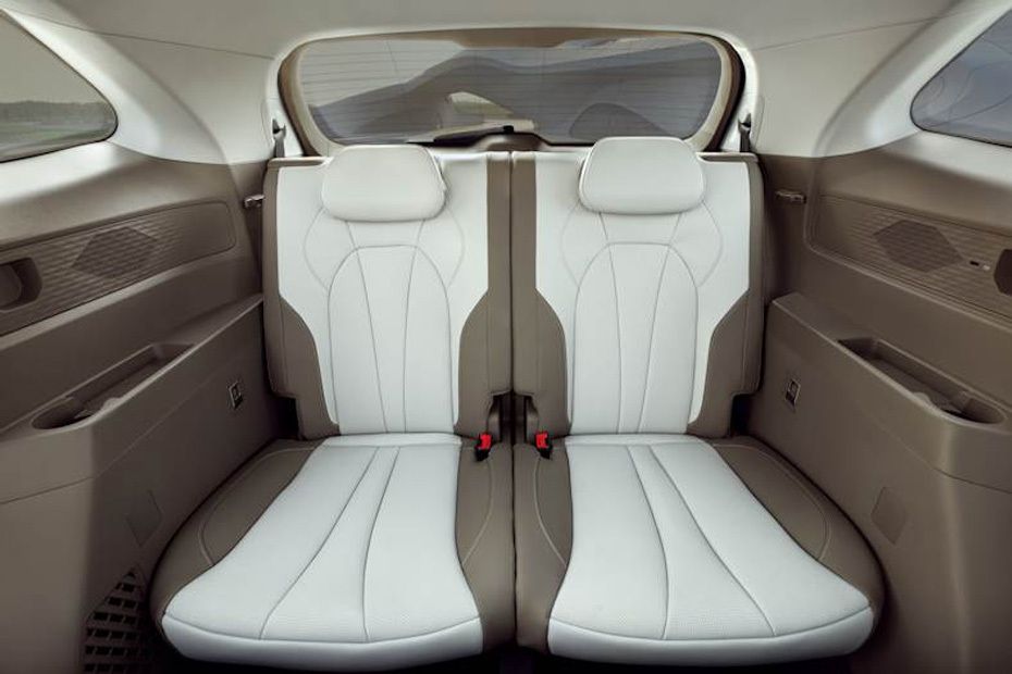 MG RX9 Rd Row Seat MG RX9 Rd Row Seat