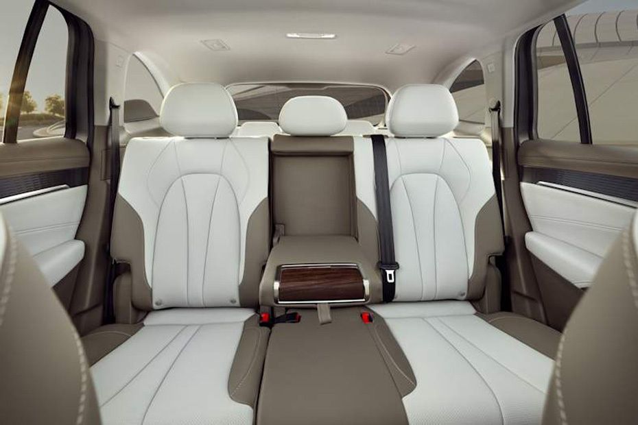 MG RX9 Rear Seats MG RX9 Rear Seats