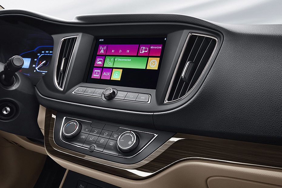 Side AC Controls of إم جي 360 Side AC Controls of إم جي 360