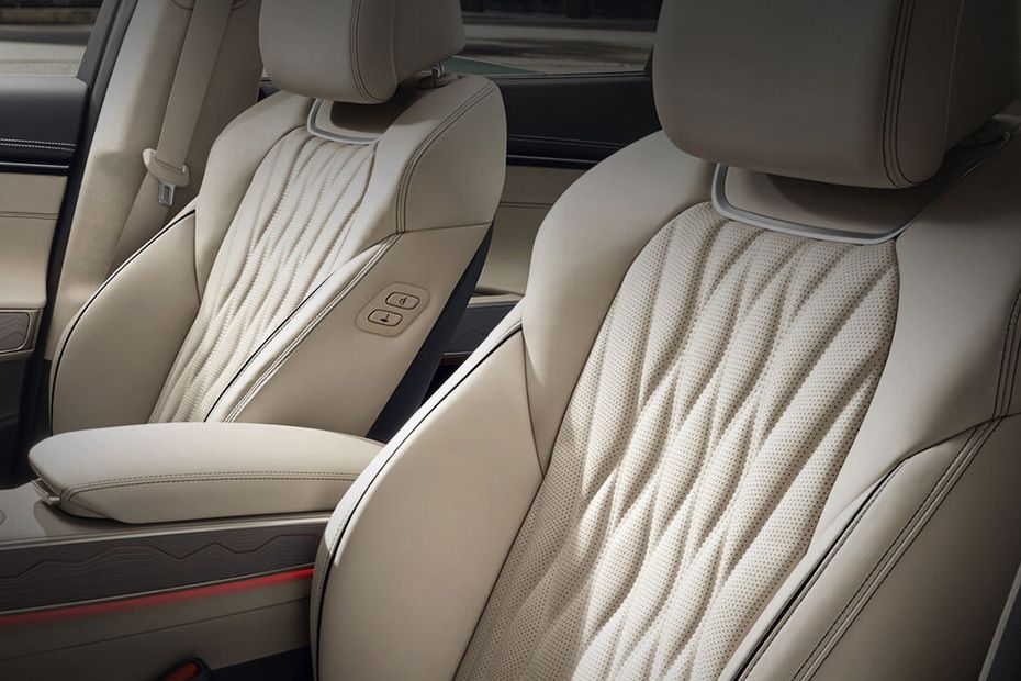 GV70 Armrest Rear GV70 Armrest Rear