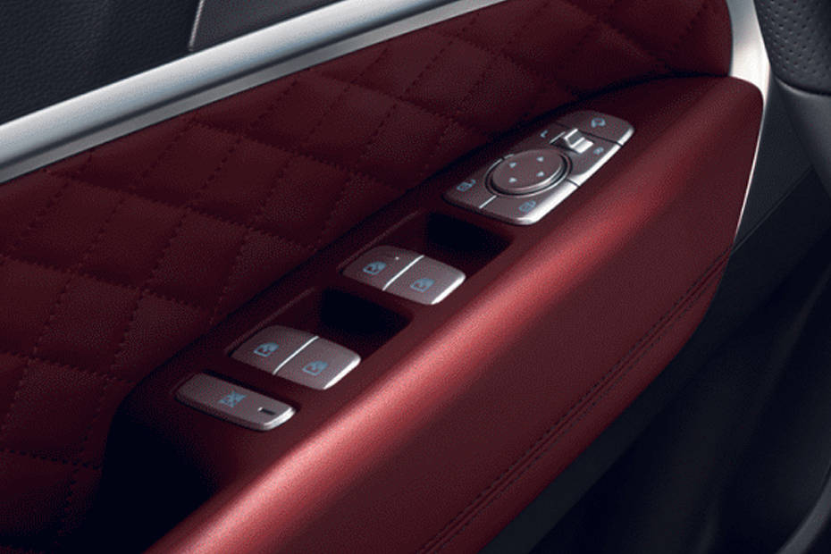 جينيسيس G70 SB Drivers Side In Side Door Controls جينيسيس G70 SB Drivers Side In Side Door Controls