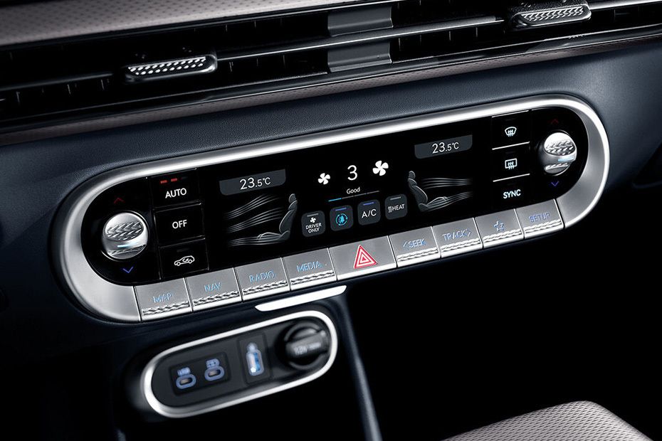 Front AC Controls of Genesis GV 60 Front AC Controls of Genesis GV 60