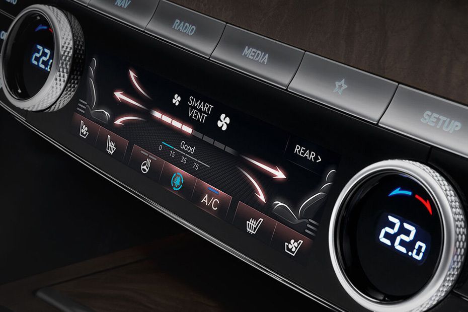 Front AC Controls of Genesis G80 Front AC Controls of Genesis G80