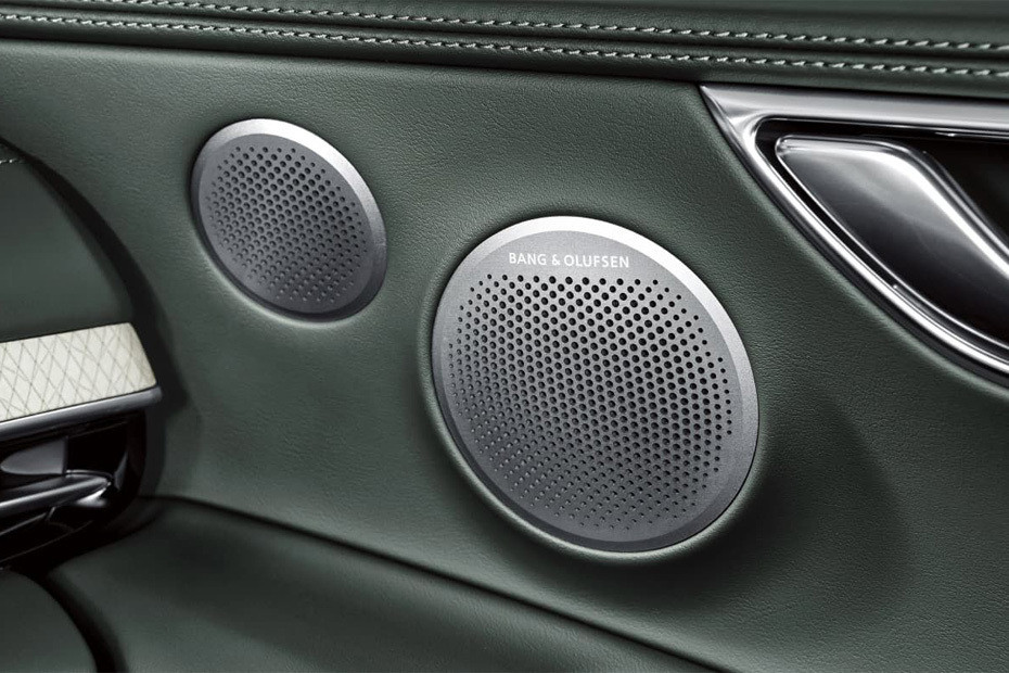 Speakers View of Genesis GV80 Coupe Speakers View of Genesis GV80 Coupe