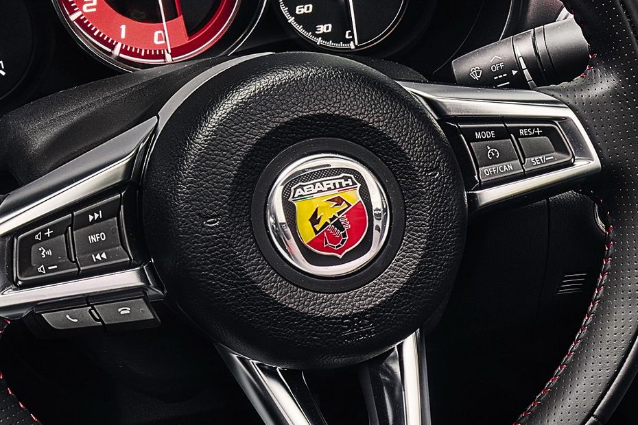 أبارث 124 Spider Multi Function Steering أبارث 124 Spider Multi Function Steering