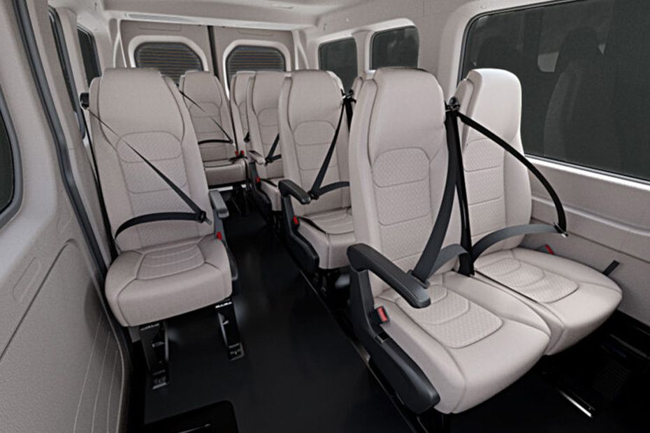 ماكسيوس في 90 Passengers View ماكسيوس في 90 Passengers View
