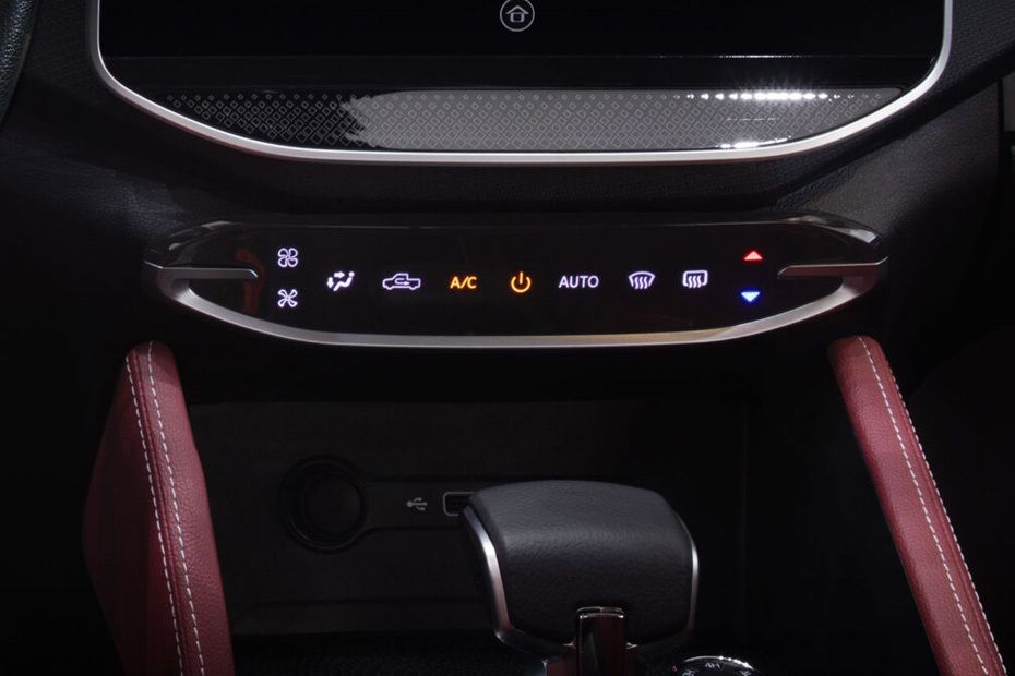 Front AC Controls of ماكسيوس تي 70 برو Front AC Controls of ماكسيوس تي 70 برو