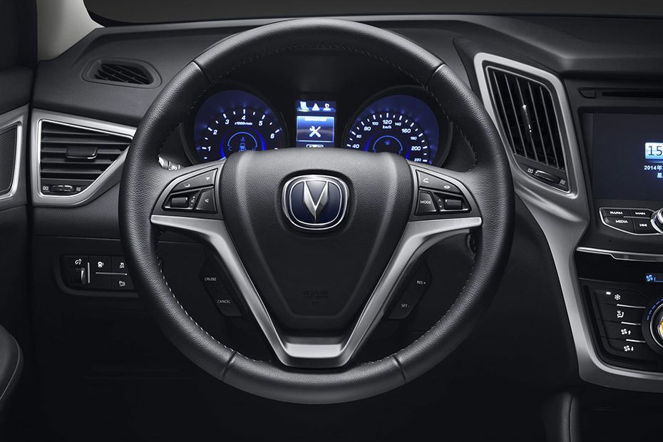 شانجان CS75 Steering Wheel شانجان CS75 Steering Wheel