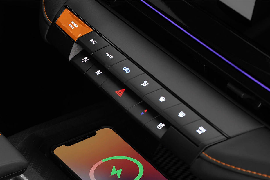 Front AC Controls of Changan UNI-V