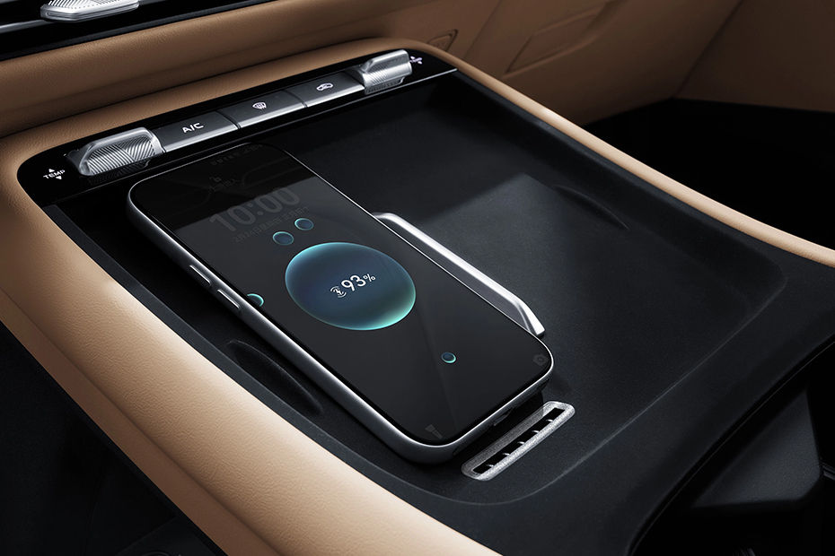 Changan {Model} Wireless Charger
