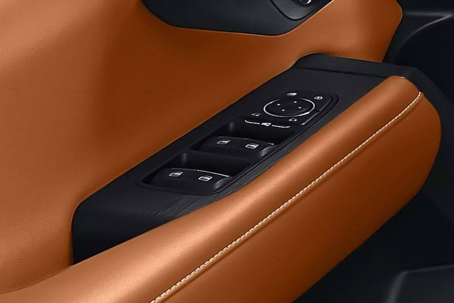 هافال H7 Drivers Side In Side Door Controls هافال H7 Drivers Side In Side Door Controls