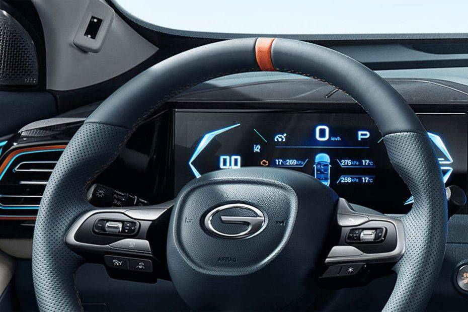 جي أي سي جي إس 3 إم زووم Steering Wheel جي أي سي جي إس 3 إم زووم Steering Wheel