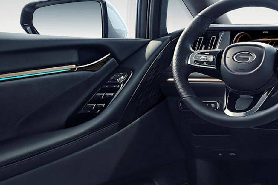 جي أي سي M8 Drivers Side In Side Door Controls جي أي سي M8 Drivers Side In Side Door Controls