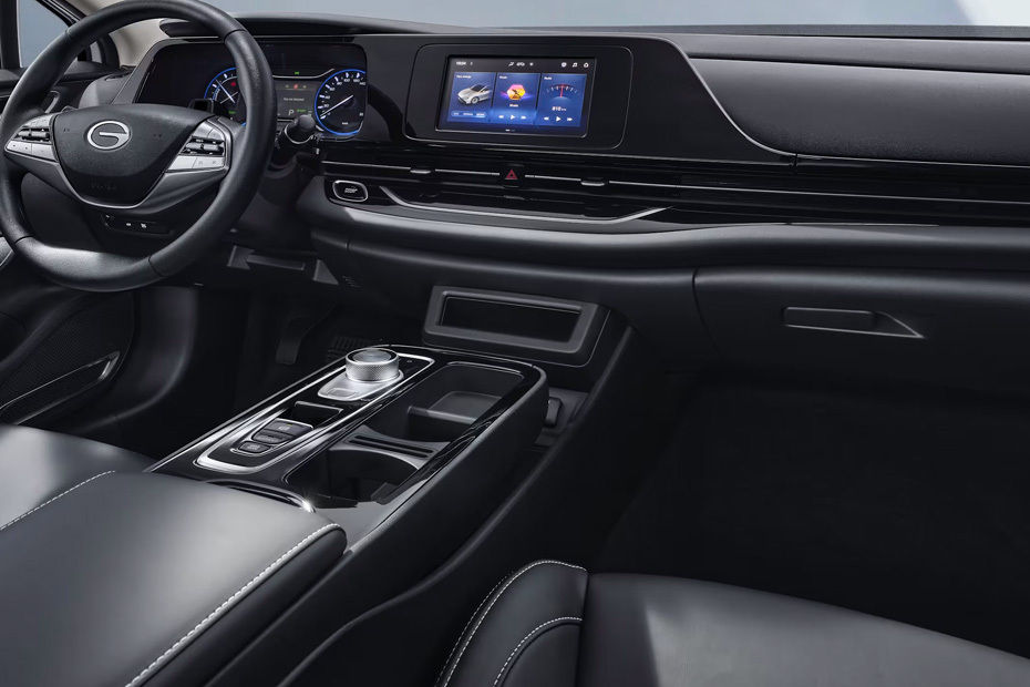 آيون إي إس Center Console