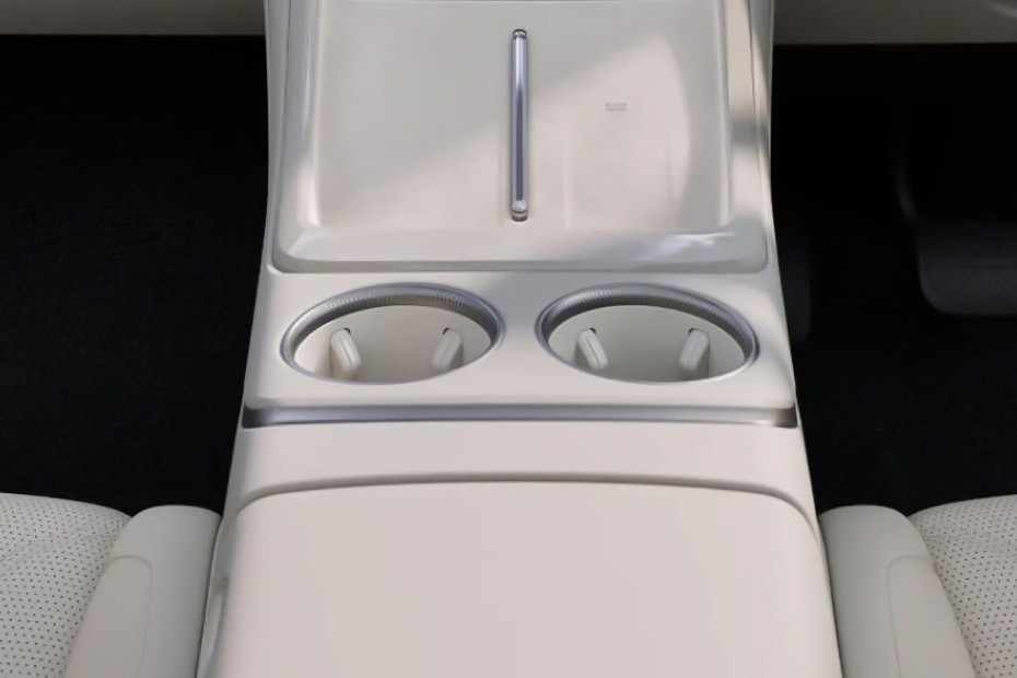 Aion V Cup Holders Aion V Cup Holders