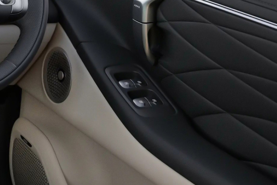 GAC Aion V Drivers Side In Side Door Controls GAC Aion V Drivers Side In Side Door Controls