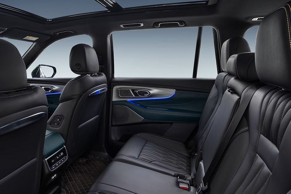 GAC GS8 Rear Seats