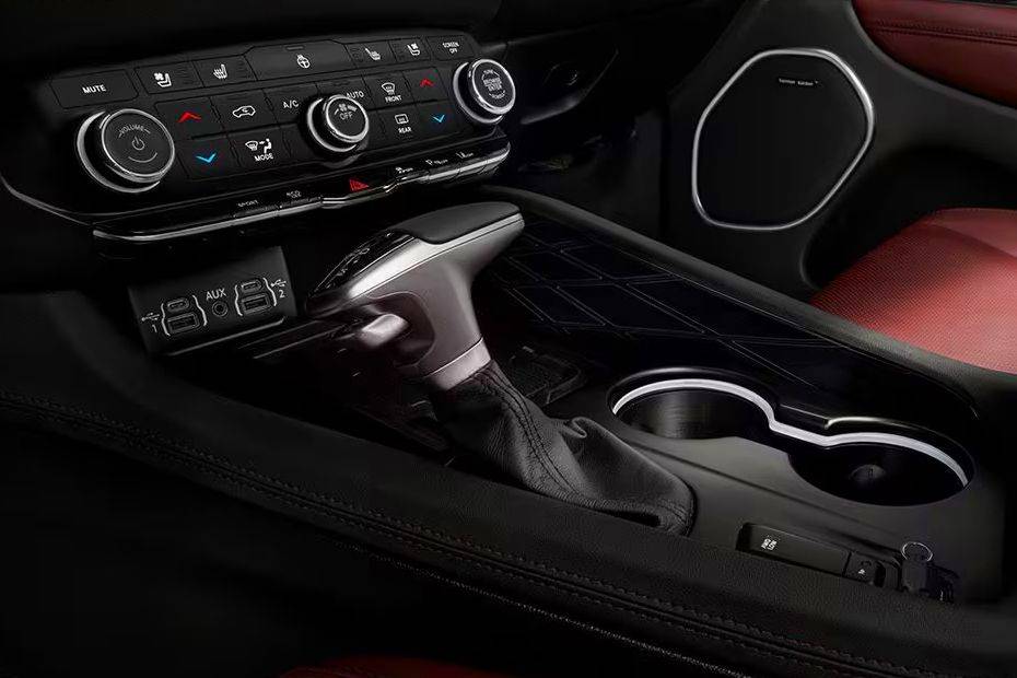 Front AC Controls of دودج دورانجو Front AC Controls of دودج دورانجو