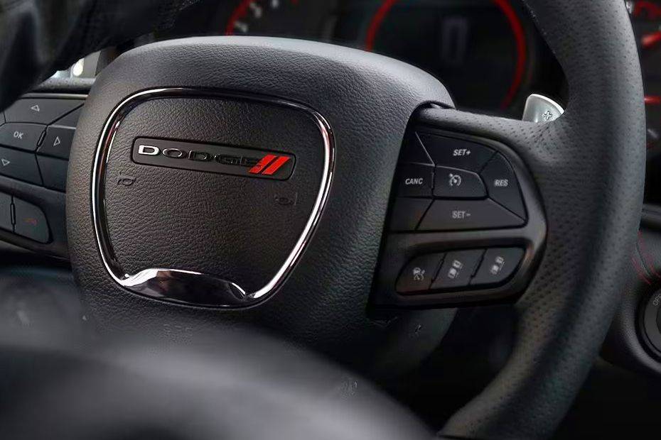 دودج دورانجو Multi Function Steering دودج دورانجو Multi Function Steering