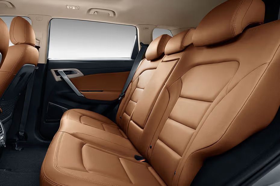 جيلي Emgrand X7 Sport Rear Seats